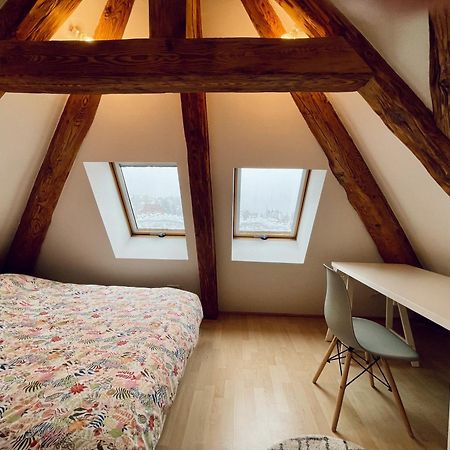 Sainte-Suzanne Duplex + Parking Gratuit Facileアパートメント エクステリア 写真